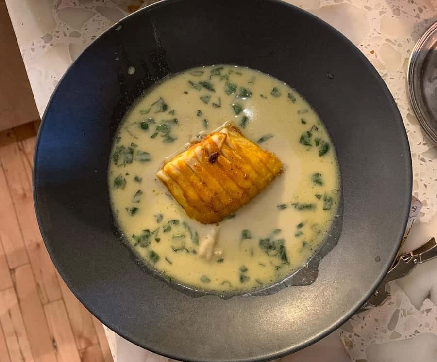 Montreal: Cooking Class & Lunch with Michelin-Trained Chef - Cooking in Old Montreal with Chef Rob