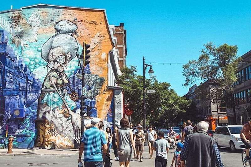 Montreal: Essential Neighborhoods Walking Tour + Basilica - Meeting at Place d’Armes and entering Notre-Dame Basilica