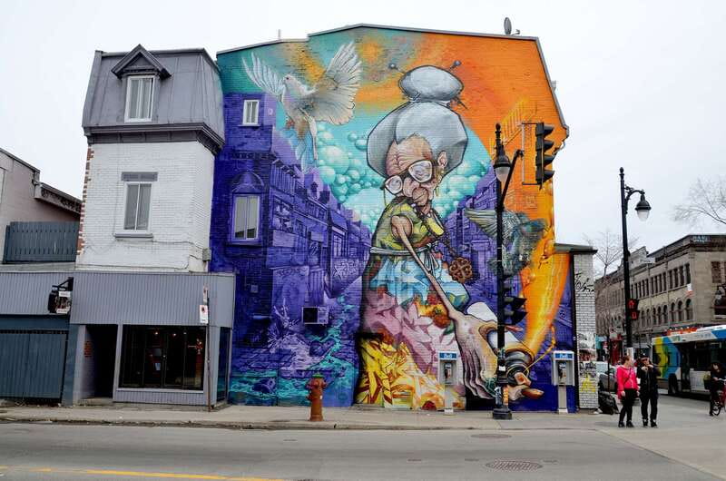Montreal: Full-Day Small Group City Tour - The guides make the biggest difference