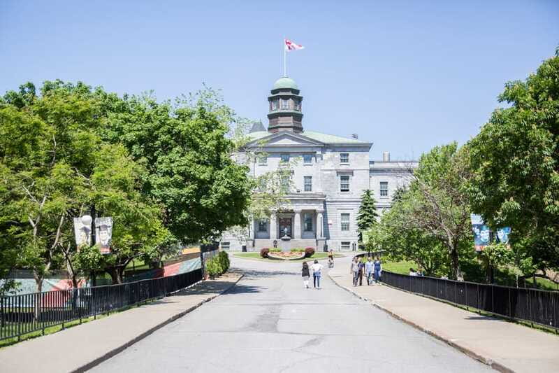 Montreal: Guided Bike Tour of City, Old Port & Plateau - La Fontaine Park and Montreal’s greener side