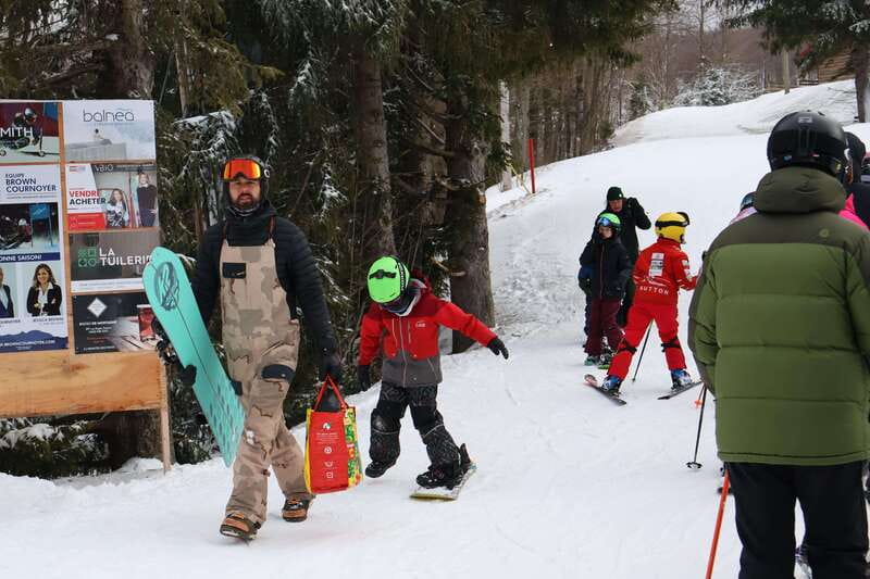 Montreal: Guided Skiing in Quebec Forests - Language, group size, and guide style