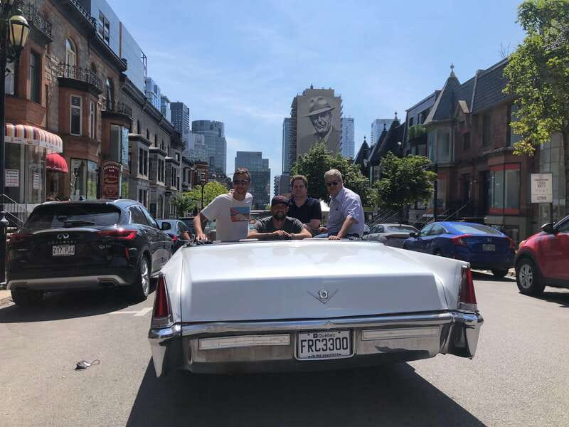 Montréal: Guided Tour in Vintage Convertible Cadillac - Who should book this Montréal Cadillac tour?