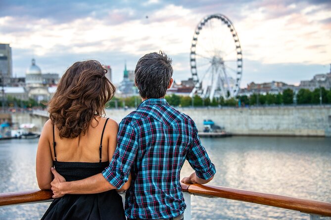 Montreal History Guided Sightseeing Cruise - Choosing your seat and hearing the guide