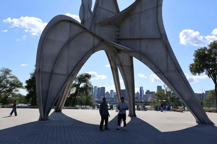 Montreal: Iconic Landmarks All-Inclusive VIP Experience - Who should book this Montreal experience?