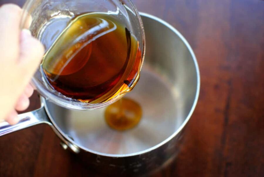 Montreal: Maple Syrup Tour with Sugar Shack & Local Cuisine - Timing, season, and comfort tips