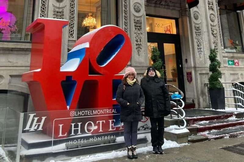 Montreal: Private custom walking tour with a guide - What happens before you meet the guide
