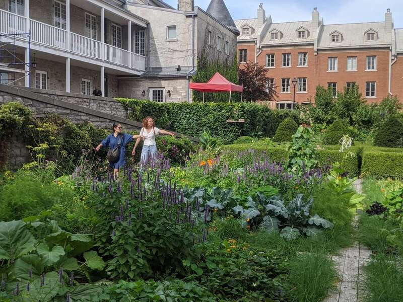 Montreal: Private Customizable Walking Tour of Old Montreal - Key Points to Know Before You Book