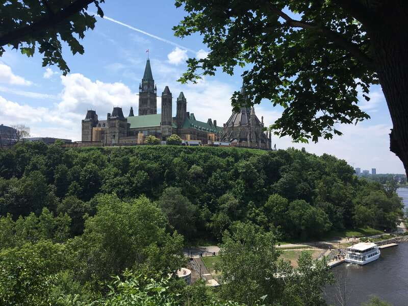 Montreal: Private Day Tour to Ottawa - Key points to know before booking