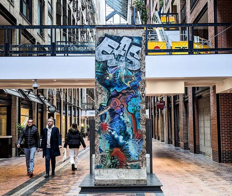 Montreal: RESO Underground City and Downtown Walking Tour - Key points to know before booking