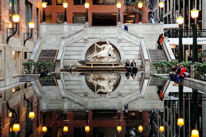 Montreal RESO Underground City + Downtown Tour by MTL Detours - The pace, distance, and physical demands
