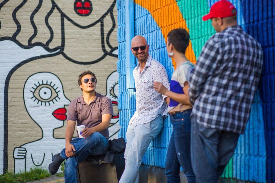 Montreal: Street Art & Mural 2-Hour Guided Walking Tour - Key points at a glance