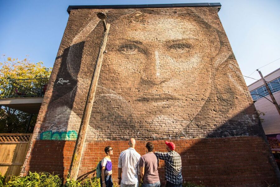 Montreal: Street Art & Mural 2-Hour Guided Walking Tour - Why Montreal’s murals make a good city walk