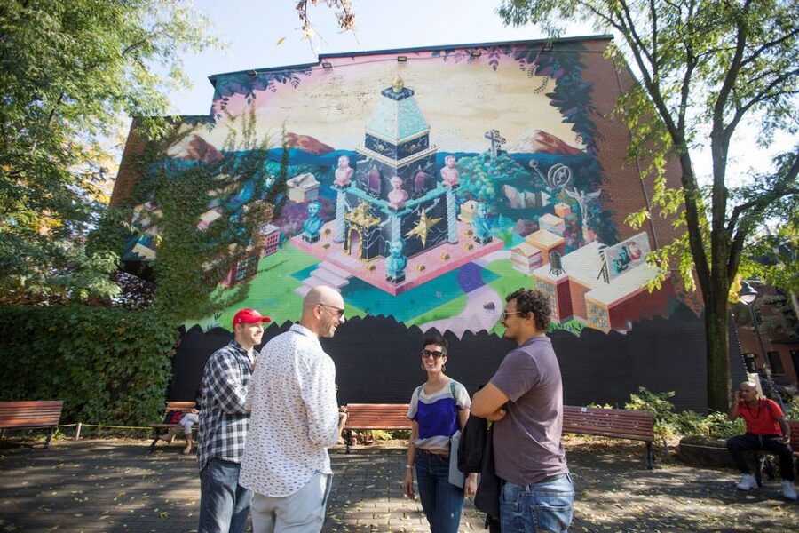 Montreal: Street Art & Mural 2-Hour Guided Walking Tour - Starting at HOTEL10 and entering the Plateau