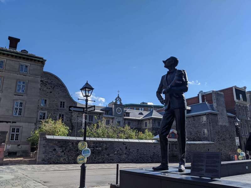 Montréal: The Original Old Montréal Walking Tour - How to prepare for a better walk
