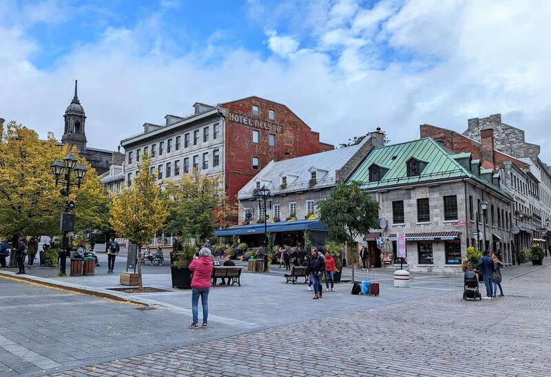 Montreal: Top Rated Small Group Old Montreal Walking Tour - Streets where architecture tells the story