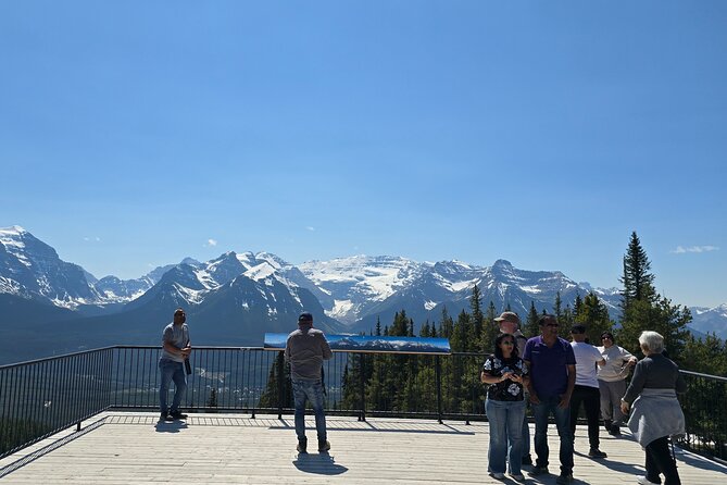 Moraine Lake and Lake Louise Half Day Tour - Should you book it?