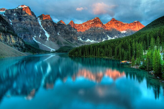 Moraine Lake & Lake Louise Sunrise | Award-Winning Premium Tour - Moraine Lake in the first light
