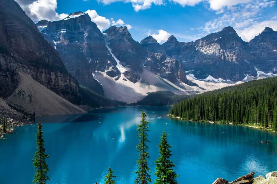 Moraine Lake: Lake Louise & Yoho & Moraine Lake Day Tour - A big Rockies day for a small price