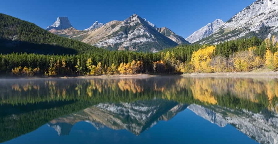 Moraine Lake Louise Emerald Johnston Canyon Banff Yoho Tour - Johnston Canyon, the day’s best walk