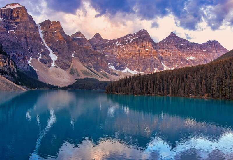 Moraine Lake Sunrise & Lake Louise from Calgary/Canmore/Banf - Why sunrise at Moraine Lake matters