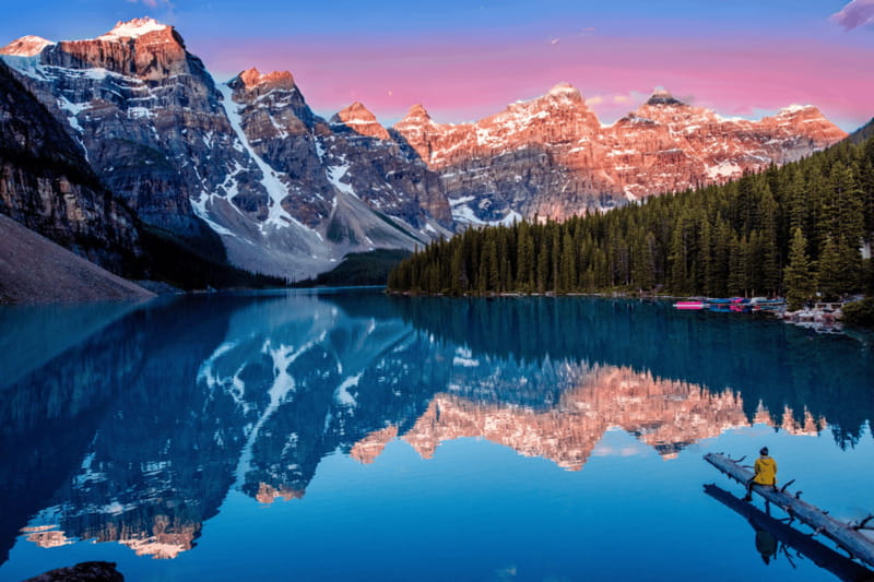Moraine Lake Sunrise & Lake Louise from Calgary/Canmore/Banf - What the guide adds to the day
