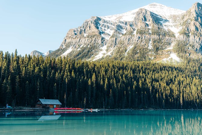 Moraine Lake Sunrise & Lake Louise Golden Hour Experience - The Moraine Lake portion: room to explore after sunrise