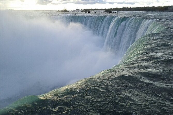 Niagara: Behind The Falls, Skylon Tower Ticket & Tesla Audio Tour - Timing can make or break the day