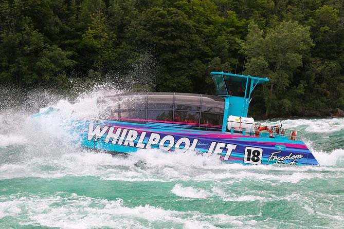 Niagara CANADA, Domed (Dry) Jet Boat Tour - A 45-minute route into the gorge