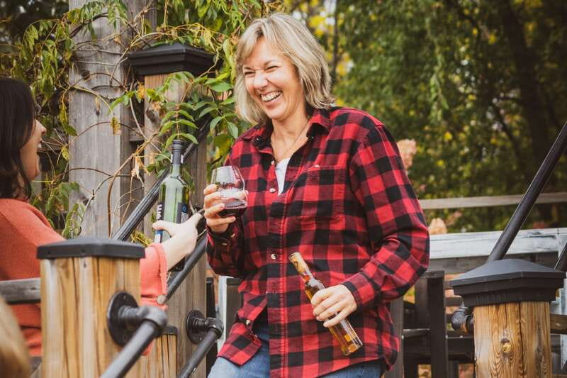 Niagara, Canada: Half-Day Winery Tour with Tastings - Three wineries, one compact Niagara afternoon