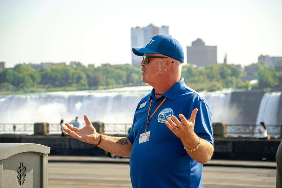 Niagara Falls Boat Cruise with Historical Walking Tour - Illumination Tower and Niagara after dark
