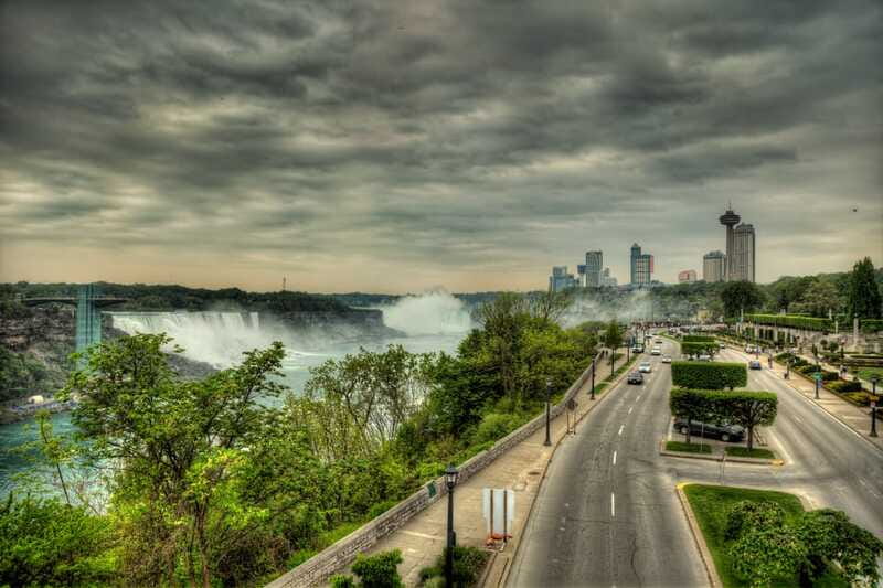 Niagara Falls, Canada: Full-Day Private Winery Tour - The value of a $288 private tour