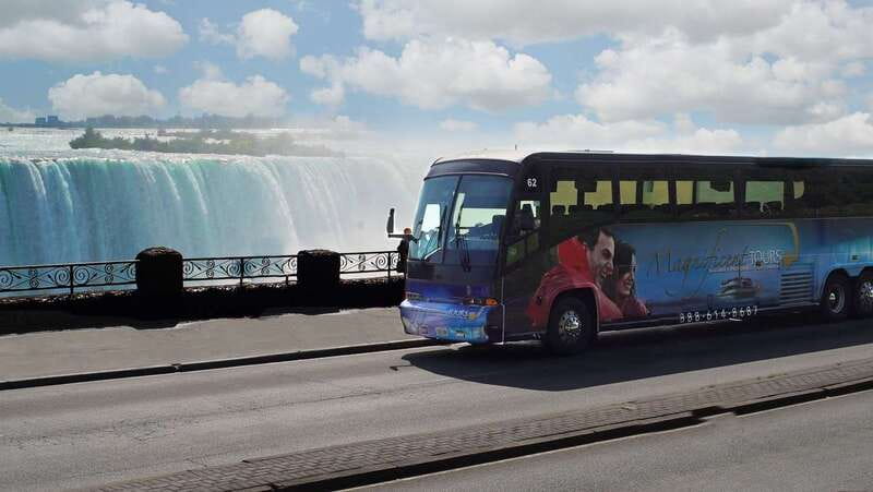 Niagara Falls, Canada: Sightseeing Tour with Boat Ride - Who should book this experience?