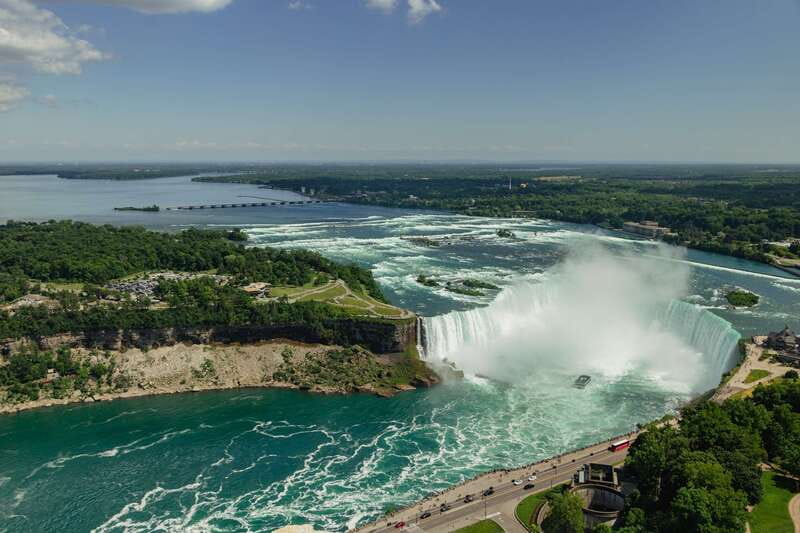 Niagara Falls, Canada: Skylon Tower Observation Deck Ticket - Adding lunch, dinner, or the shopping concourse