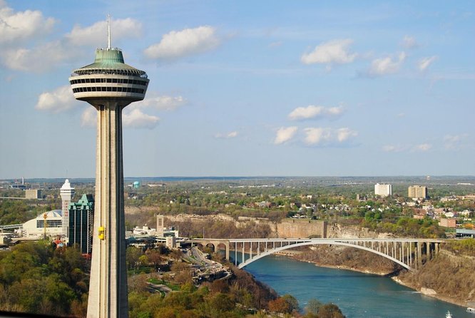 Niagara Falls Day Tour from Toronto - Leaving Toronto at 8:00 a.m.