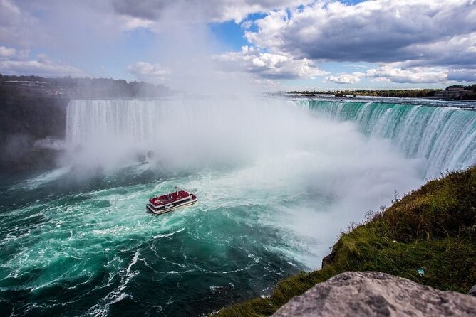 Niagara Falls Day Tour from Toronto Includes Boat Tour and Winery - Niagara College Teaching Winery in 30 minutes