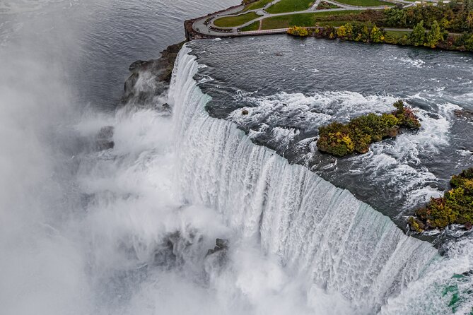 Niagara Falls Day Tour from Toronto with Boat Cruise and Lunch - Clifton Hill and the Falls-view lunch