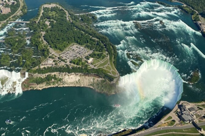 Niagara Falls Day Tour Includes Boat Cruise, Winery Stop & Lunch - One hour in Niagara-on-the-Lake