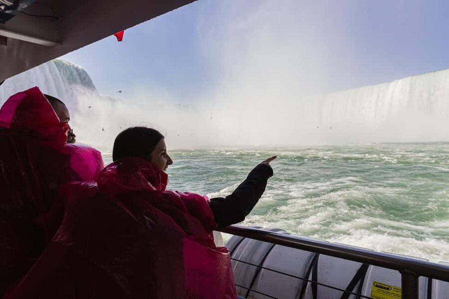 Niagara Falls: Early Access Boat & Journey Behind the Falls - Why the early start matters at Niagara Falls