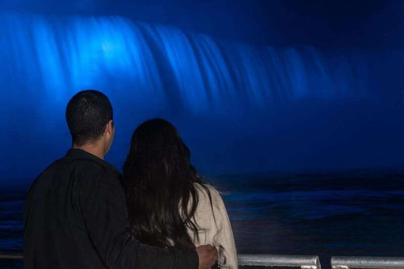 Niagara Falls: Night Tour w/ 3 Course Dinner & Light Show - Taking control in the Illumination Tower