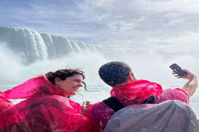 Niagara Falls Tour: Boat Cruise, Journey Behind Falls and Skylon - Why this tour works for a short Niagara visit