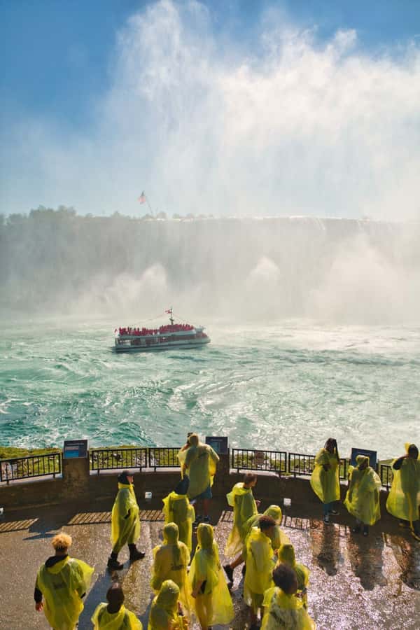 Niagara Falls Tour with Skip the Line Cruise - Niagara-on-the-Lake and the maple tasting