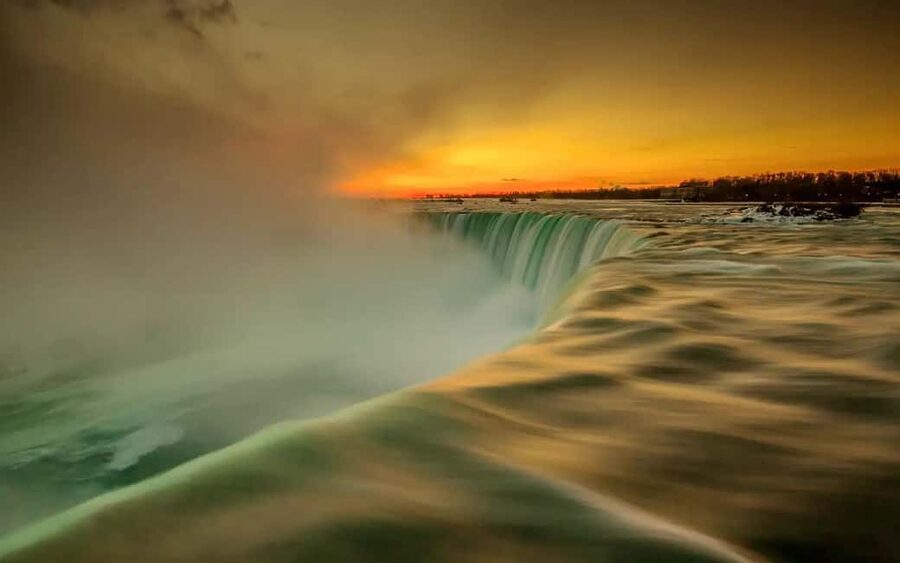 Niagara Falls: Tower Hotel Observation Deck Ticket - The Tower Hotel’s return to its 1962 viewpoint
