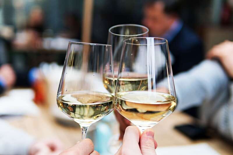 Niagara-on-the-Lake: Half-Day Wine, Beer & Charcuterie Tour - Why this half-day tasting works
