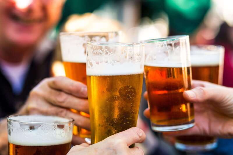 Niagara-on-the-Lake: Half-Day Wine, Beer & Charcuterie Tour - Oast House Brewers brings a welcome change