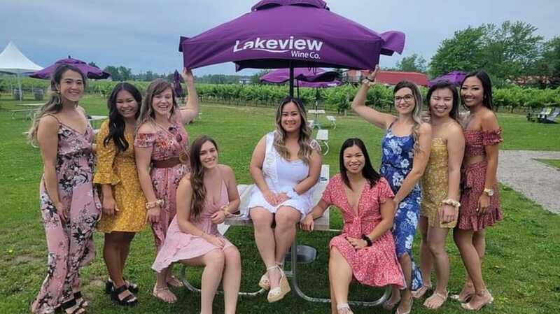Niagara-on-the-Lake: Wine Tour with Tastings and Lunch - What the $148 price includes
