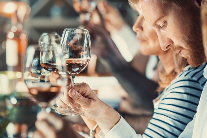 Niagara Wine Tour and Tastings with Transportation - Key points before you book
