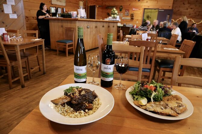 Niagara Wine Tour and Tastings with Transportation - Konzelmann Estate: a castle-like room on Lake Ontario