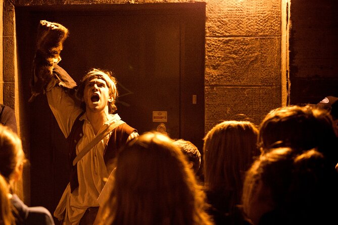 Old Montreal Ghost Walking Tour - The guide is the main attraction