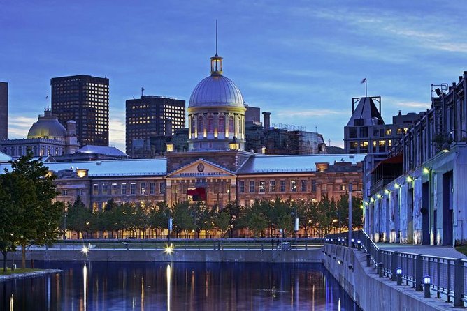 Old Montreal Private Walking Tour - Old Montreal’s narrow streets and old stone buildings