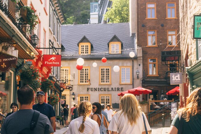 Old Quebec Classique Walking Tour with Funicular - What the guides add beyond a standard sightseeing route